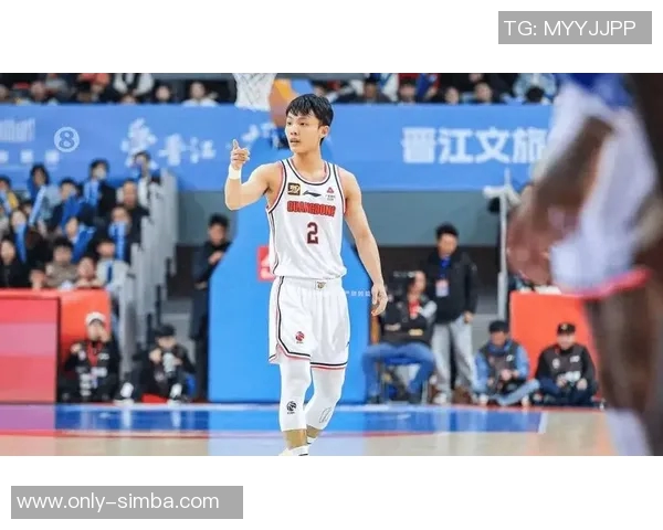 徐杰:从篮球新星到职业生涯的辉煌转折点探索与成长之路 徐杰:从篮球新星到职业生涯的辉煌转折点探索与成长之路